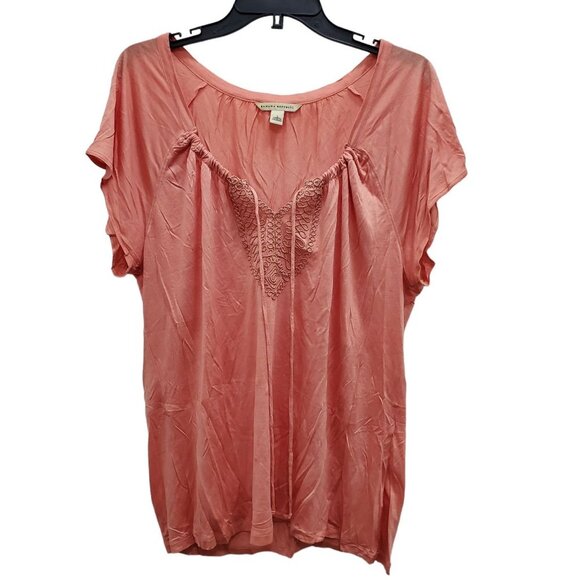 Banana Republic Women's‎ Salmon Metallic Thread Embroidered Tie Neck Top Size L - Picture 1 of 5